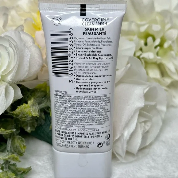 ❌SOLD❌ COVERGIRL NEW Clean Fresh Skin Milk Nourishing Foundation VeganFair Light - Picture 4 of 10
